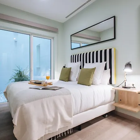 Sercotel Sevilla Guadalquivir Suites-3